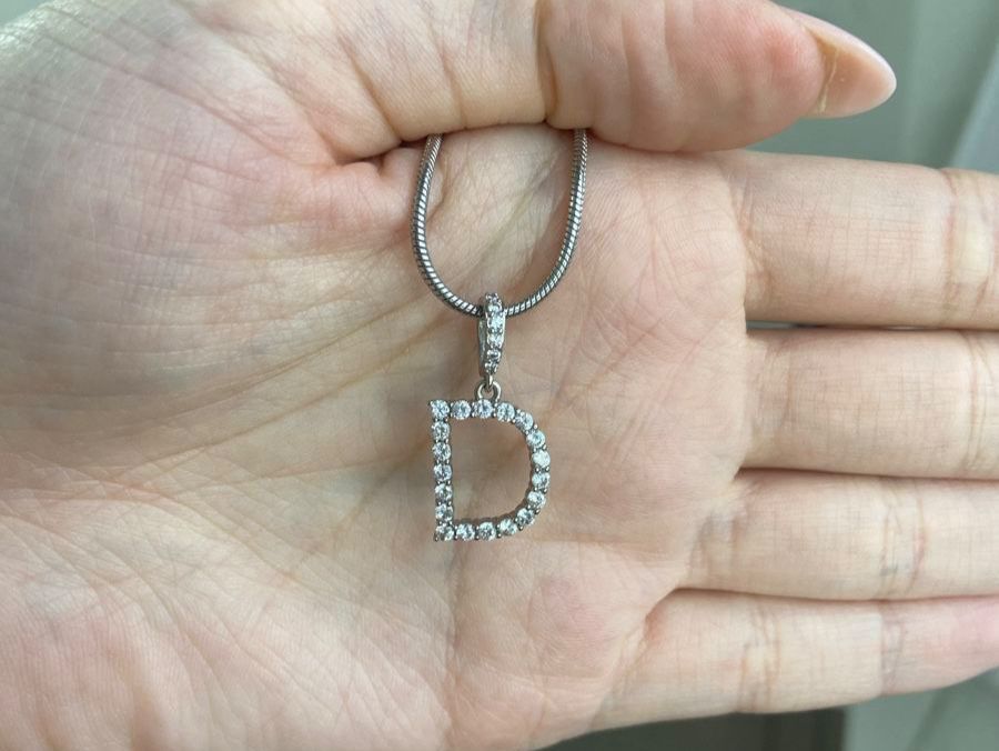 Catenine: Silberkette mit Buchstaben Anhänger "D" – Nuovo e nell'imballaggio originale da Zürich venduto da dedasiba 2