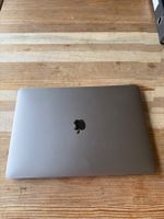 Apple MacBook Pro A1990