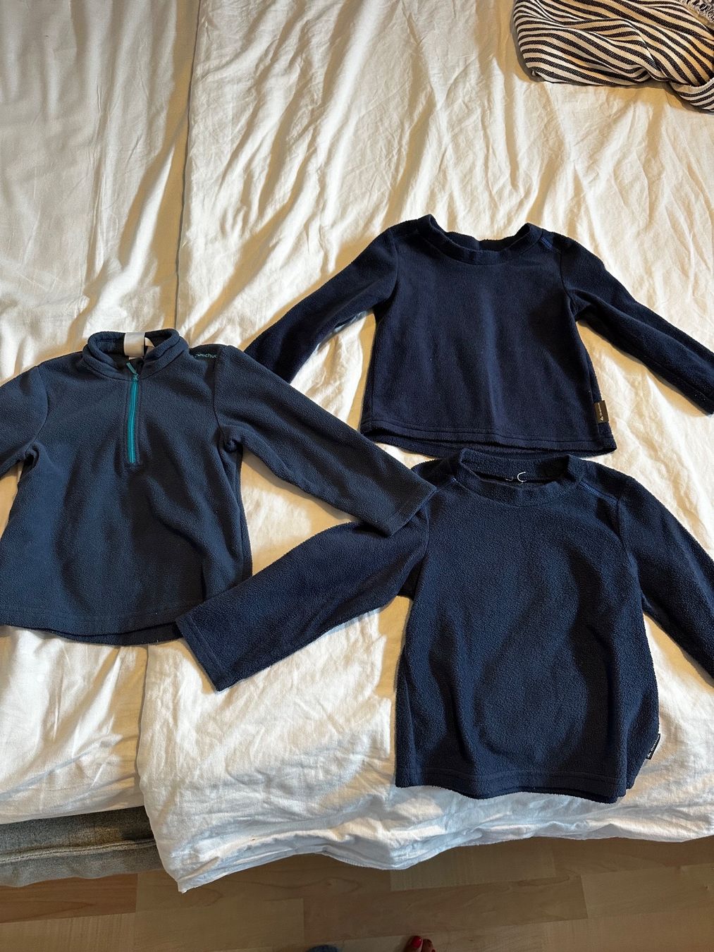 Decathlon Kleiderpakete & -sets: Pullover Baby 2/3 jahre – Gebraucht aus Rapperswil BE von aro_66tx