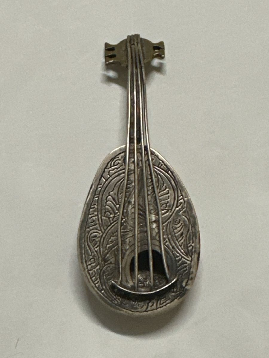 Tutte le decorazioni: Décoration en argent antique 900 – Usato da Montreux venduto da Pipo7878