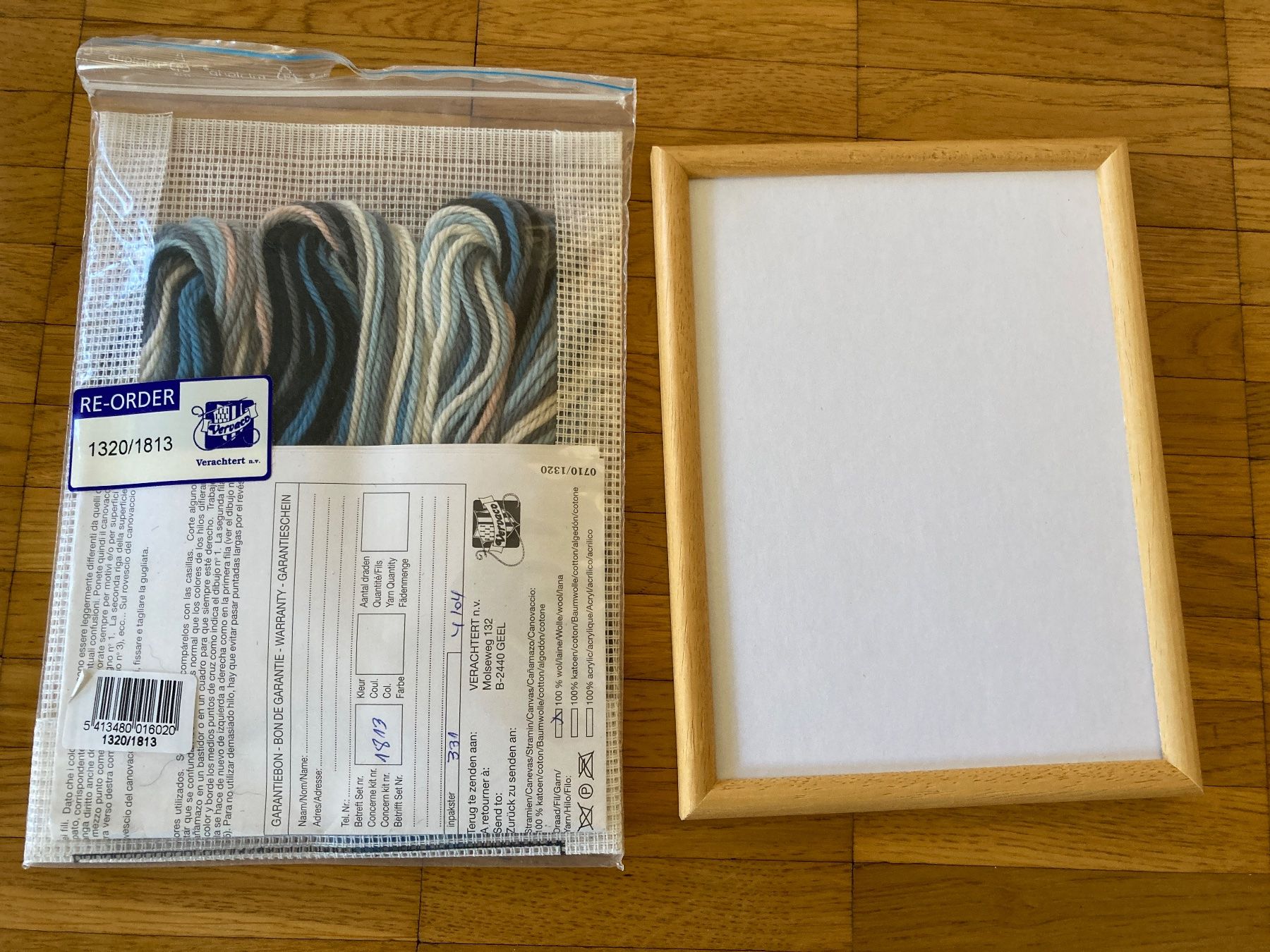 Kit bricolage: Vervaco Stickpackung Delfine mit Rahmen, Neu! – Nuovo e nell'imballaggio originale da Winterthur venduto da Quilterin 1