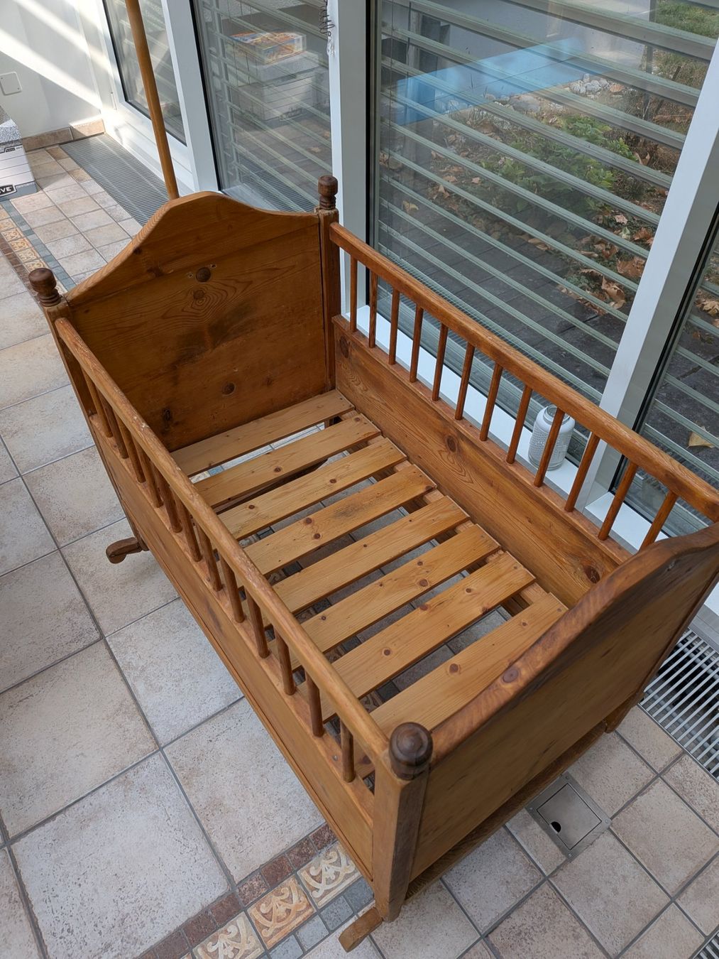 Sdraiette & Sdraiette a dondolo: Wiege aus Holz – Usato da Turbenthal venduto da ulv_8wxr