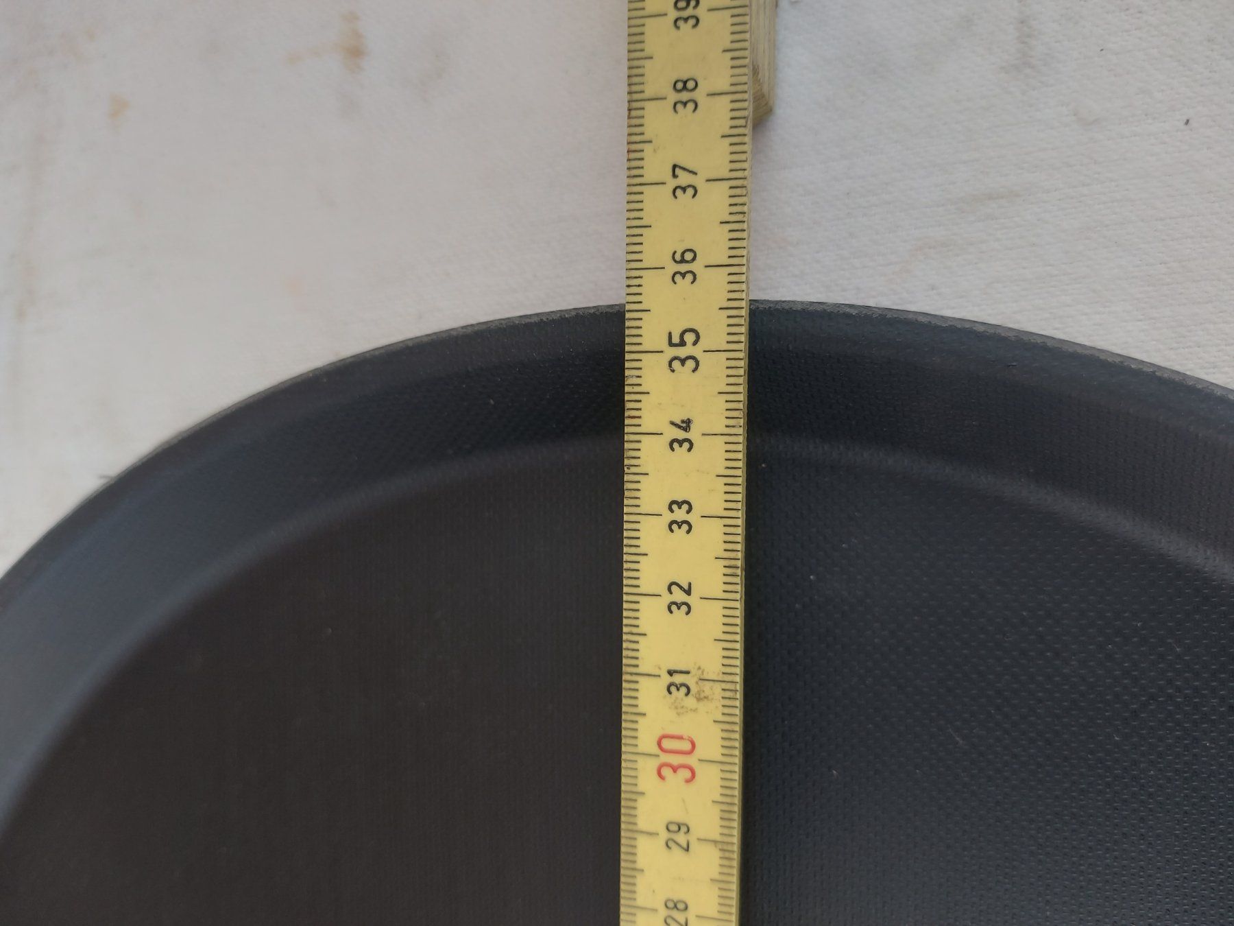 Servierplatten: Gastro-Kellnertablett; Cambro Camtread Tablett 35cm – Neu und originalverpackt aus Rheinau von profitronic.shop 7