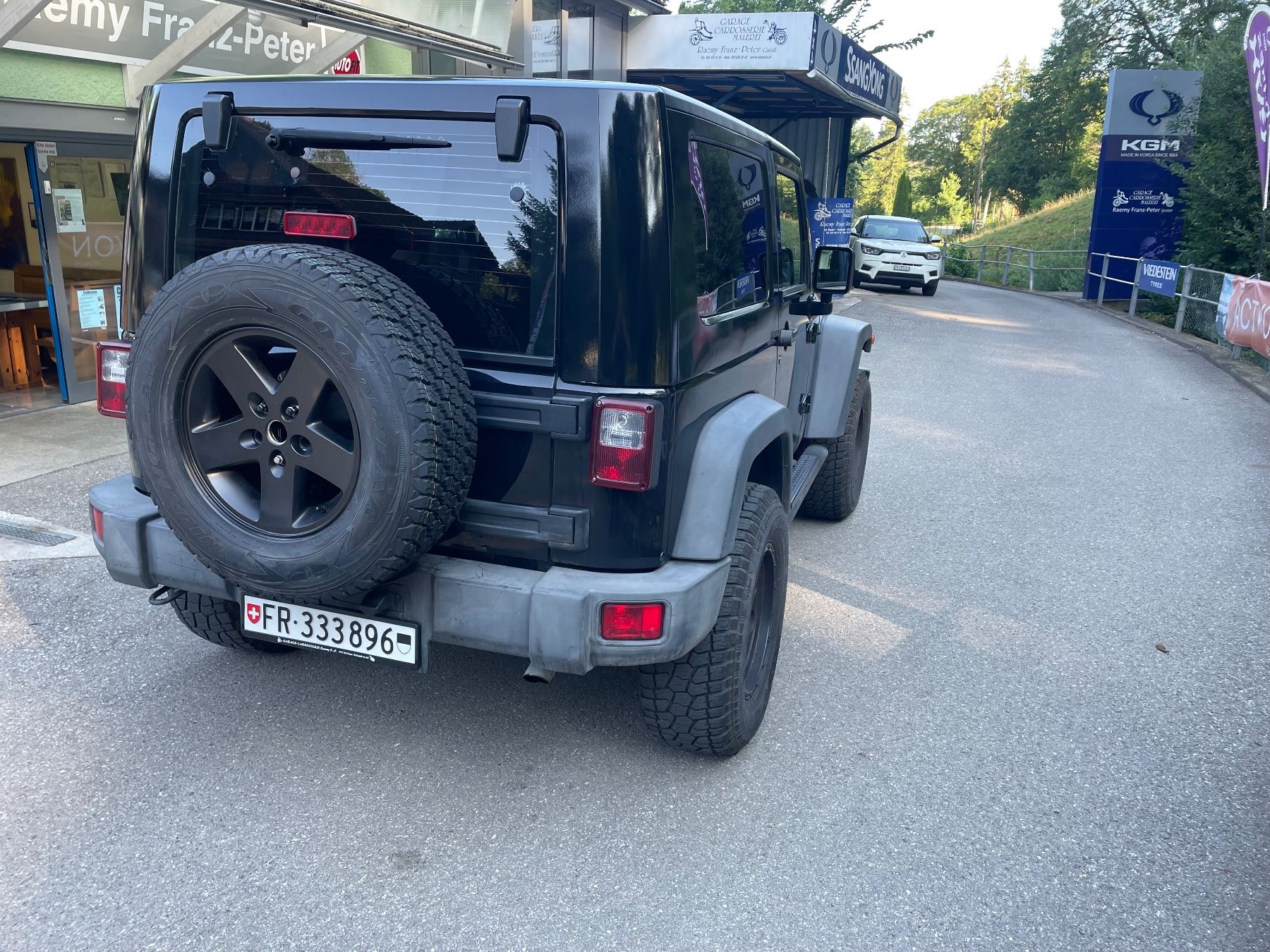 Jeep Automobili: Jeep Wrangler JK Rubicon 2.8 CRD – Usato da Heitenried venduto da Alpuchalb 2
