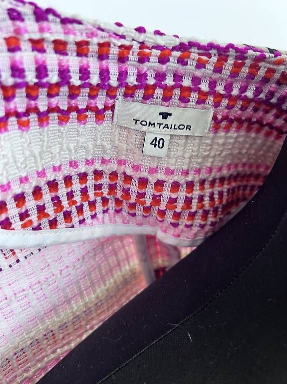 Tom Tailor Giacche: Kurze Jacke von Tom Tailor pink weiss Gr.40 – Usato da Wallisellen venduto da Mimimi93 3