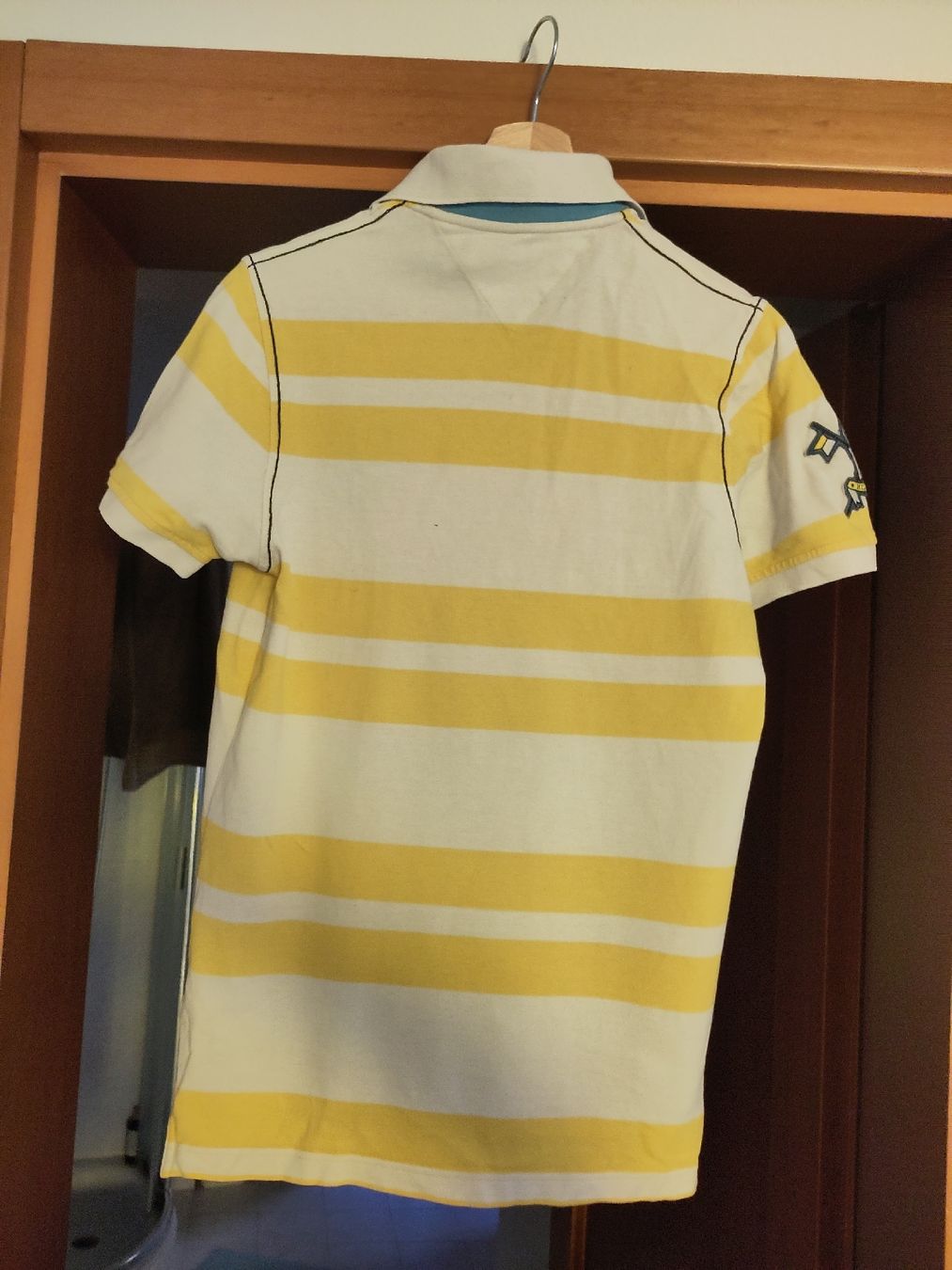 Tommy Hilfiger Polo-Shirts: Polo Tommy Hilfiger M – Gebraucht aus Losone von _robla_ 2