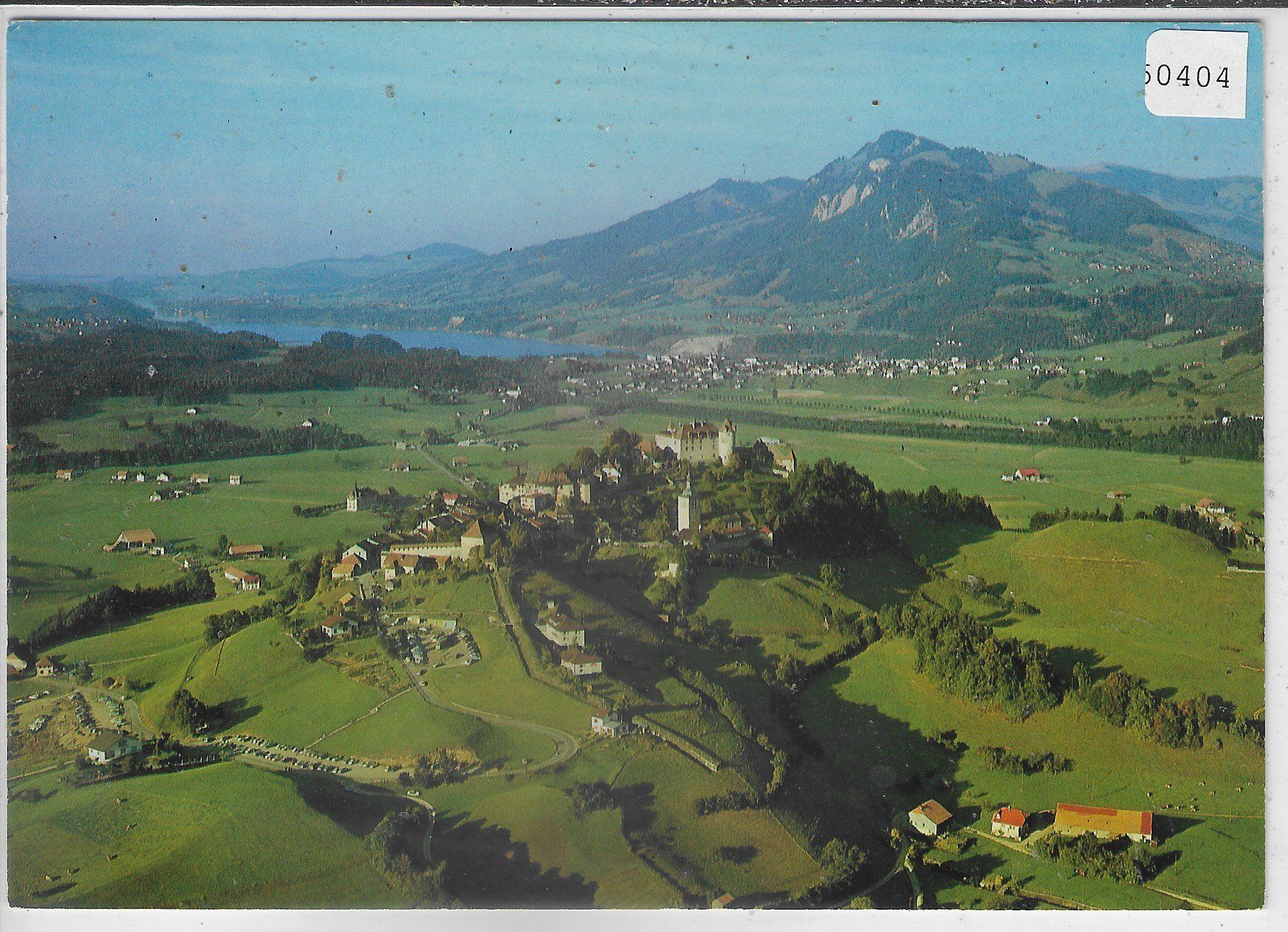 Cartoline postali: Gruyeres - Vue du Village – Usato da Ettingen venduto da Kartenplanet