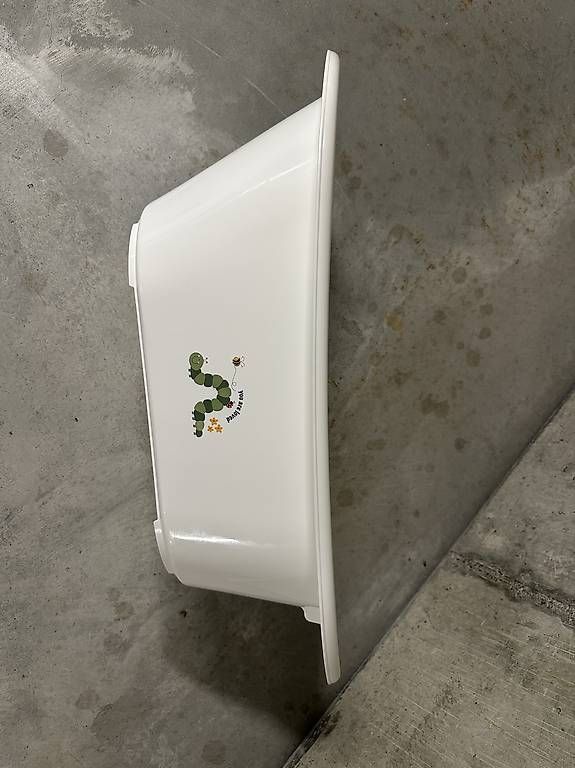 Badespass: Baby Badewanne – Gebraucht aus Sursee von typographer