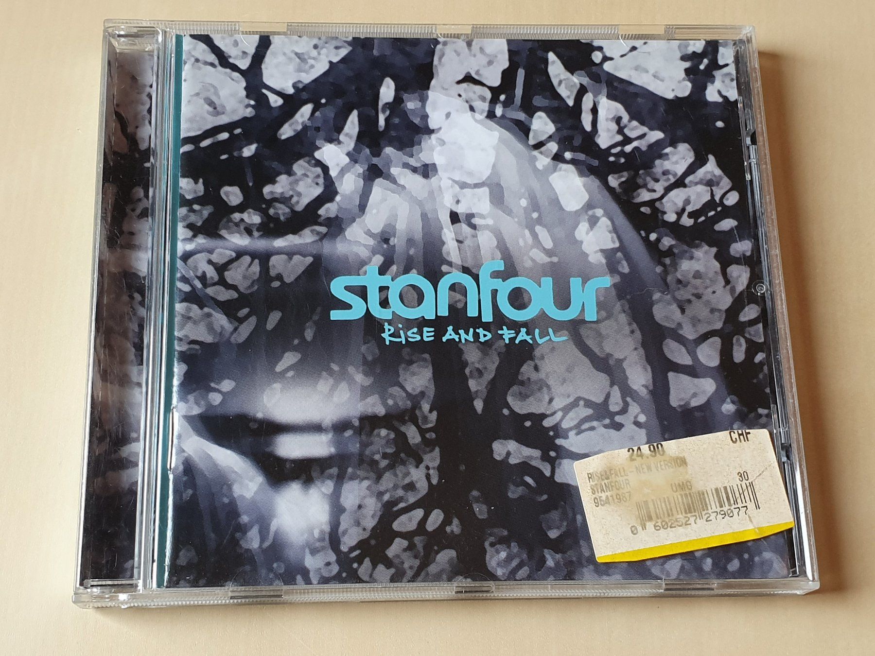 CDs: Stanfour Rise and Fall – Gebraucht aus Stansstad von collectorsshop