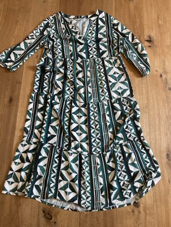 Street One Kleid Grösse 40 bedruckt neuwertig