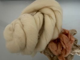 Merinowolle und Seide Kammzug