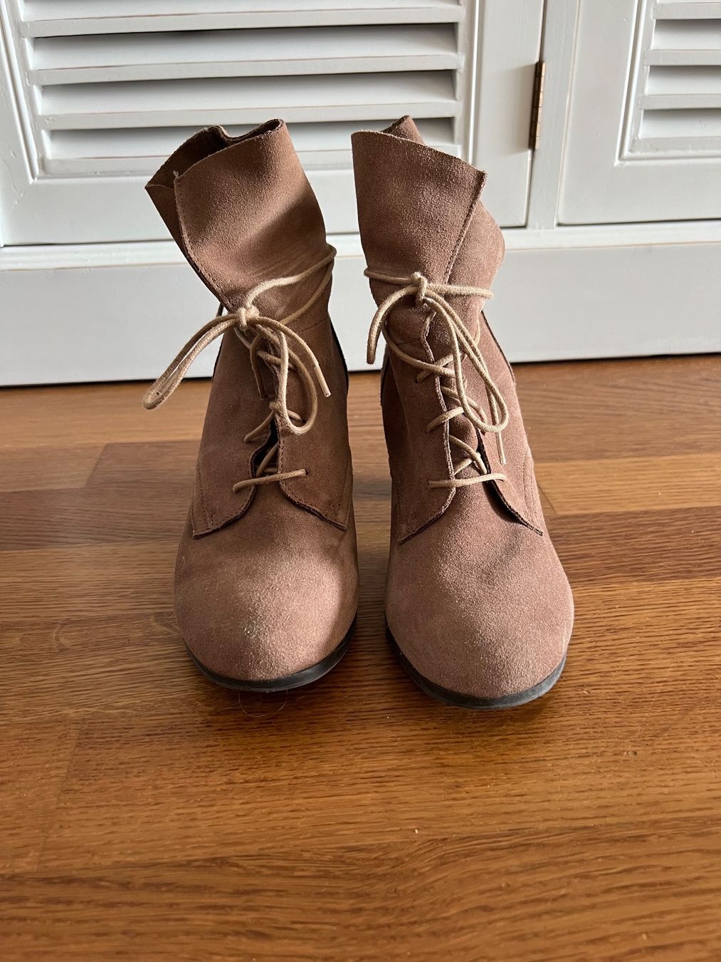 Scarpe da donna: Stiefelette Gr.39 – Usato da Glattpark(Opfikon) venduto da ste_n99y 1