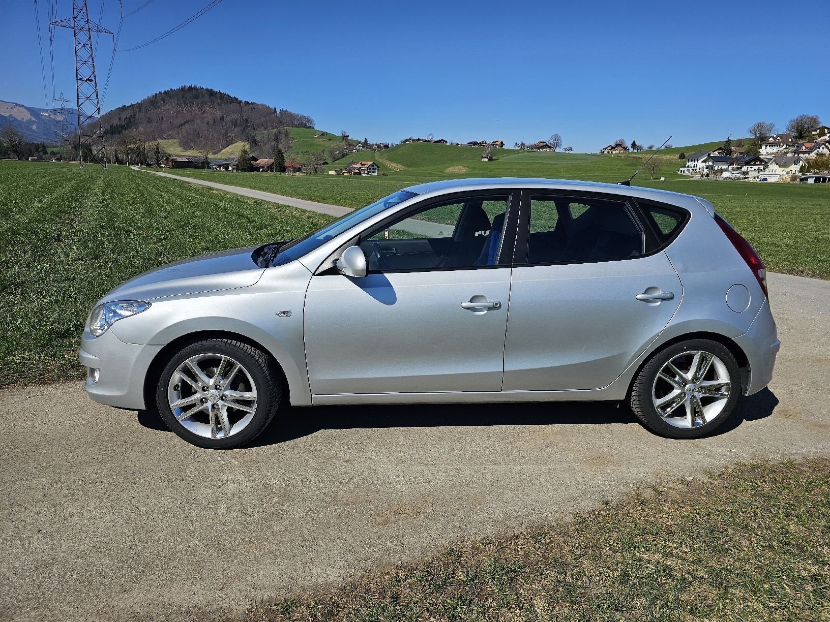Hyundai Automobili: Hyundai I30 2.0 – Usato da Wimmis venduto da bajatech 1