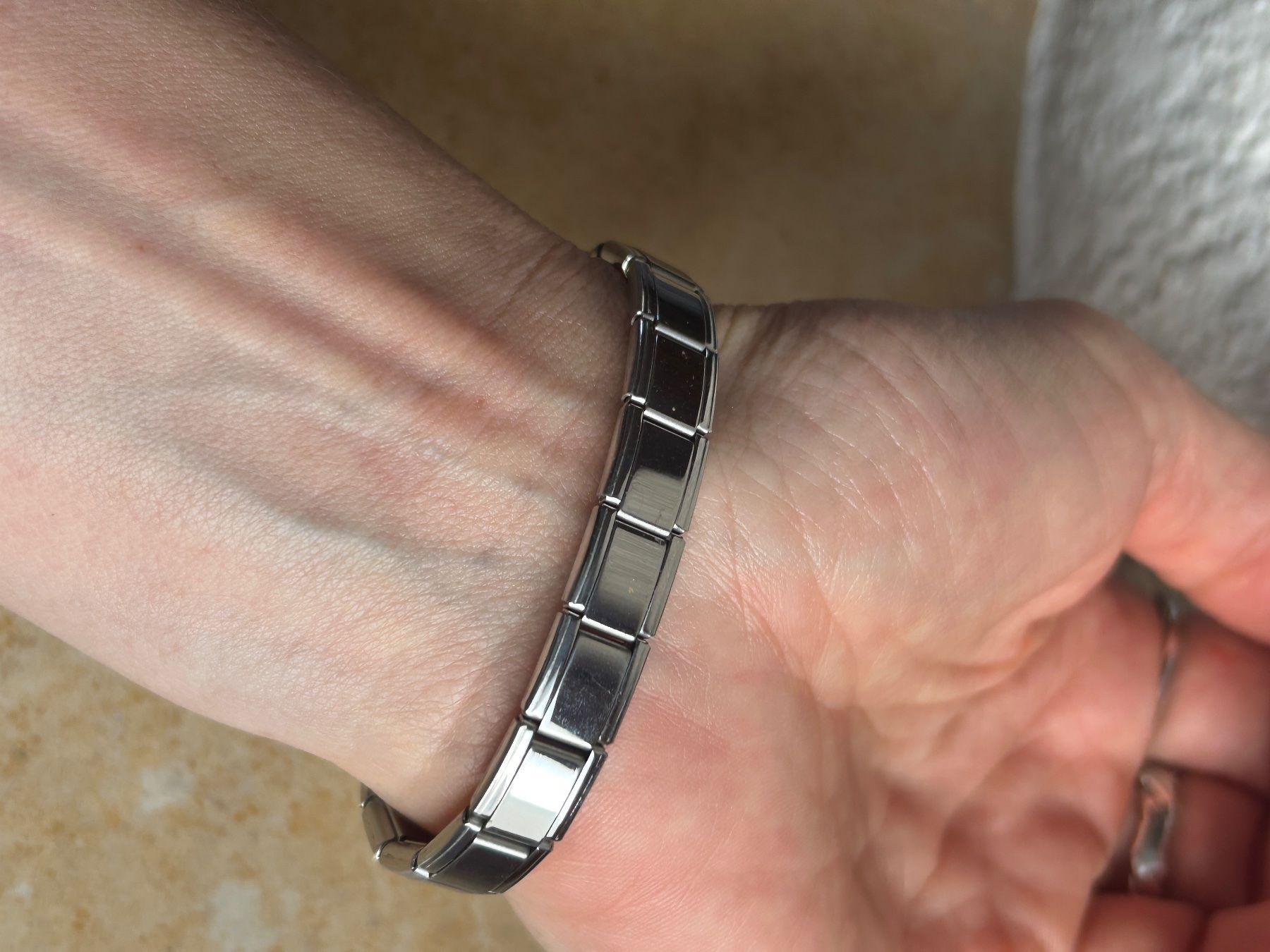 Armbänder & -reifen: Edelstahl Armband 80 s Style – Gebraucht aus Laufen von Bellavitaboom 4