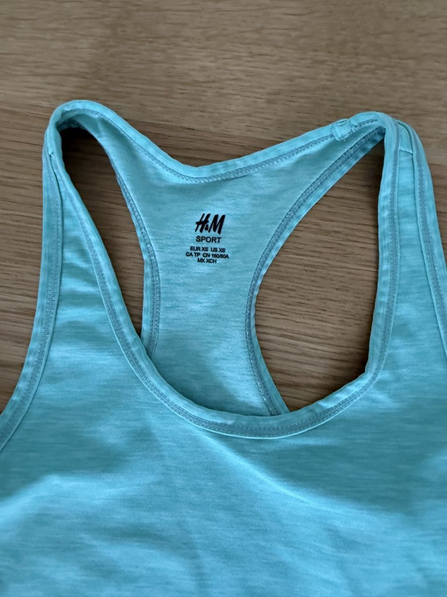 H&M Tops: Sporttop H&M Grösse xs hellblau  – Gebraucht aus Neuhausen von ddelucia87 1