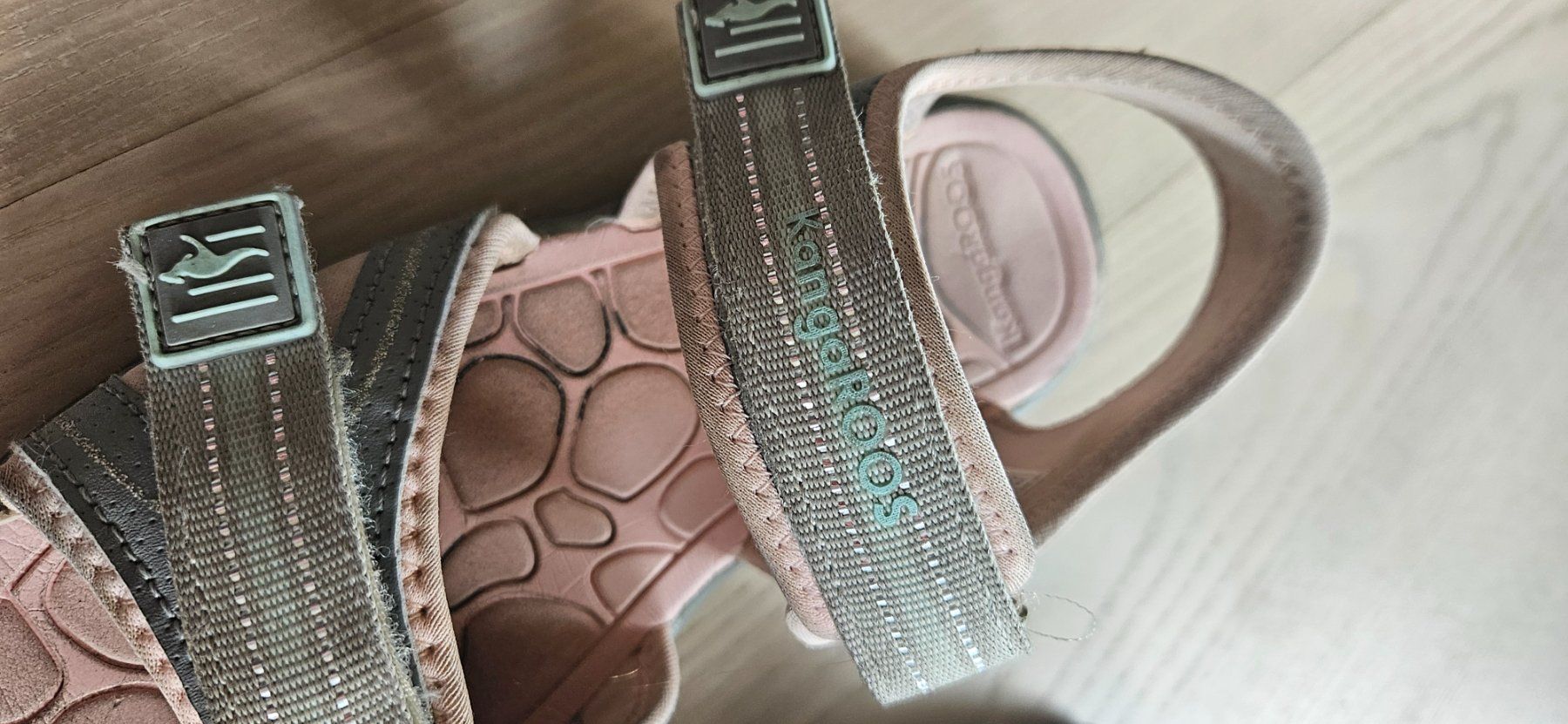 Scarpe per ragazze: Sommersandale von Kangaroos, Gr. 34 – Usato da Zell ZH venduto da gscho 1