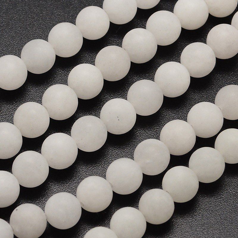 Pietre preziose: Jade Perlen 4mm weiss matt, 1 Strang – Nuovo (secondo la descrizione) da Alpnachstad venduto da perlengaby