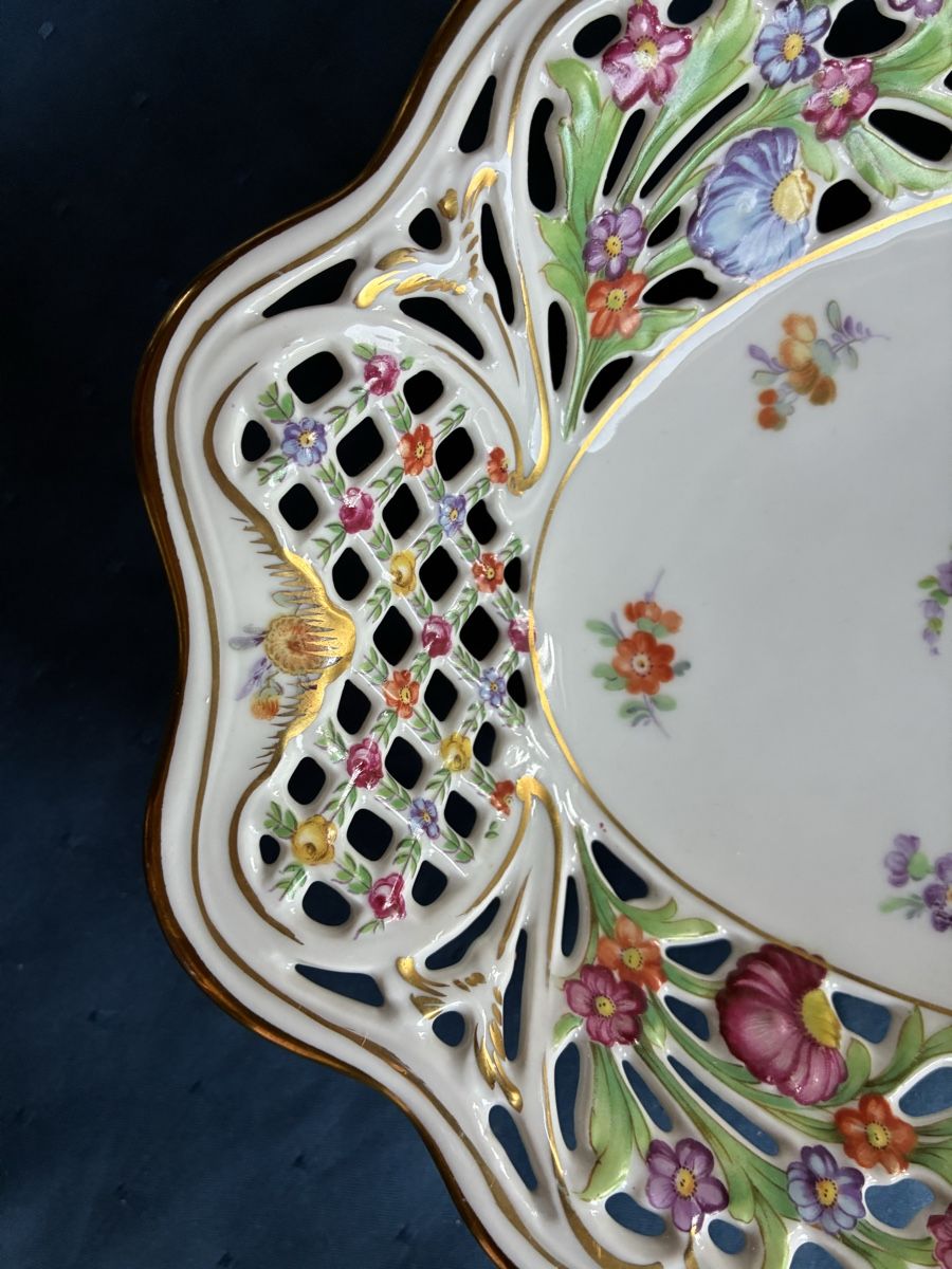 Set di piatti: Schumann Korbschale + 12 Dessertteller mit Blumendecor  – Usato da Dornach venduto da Rosengarten 3