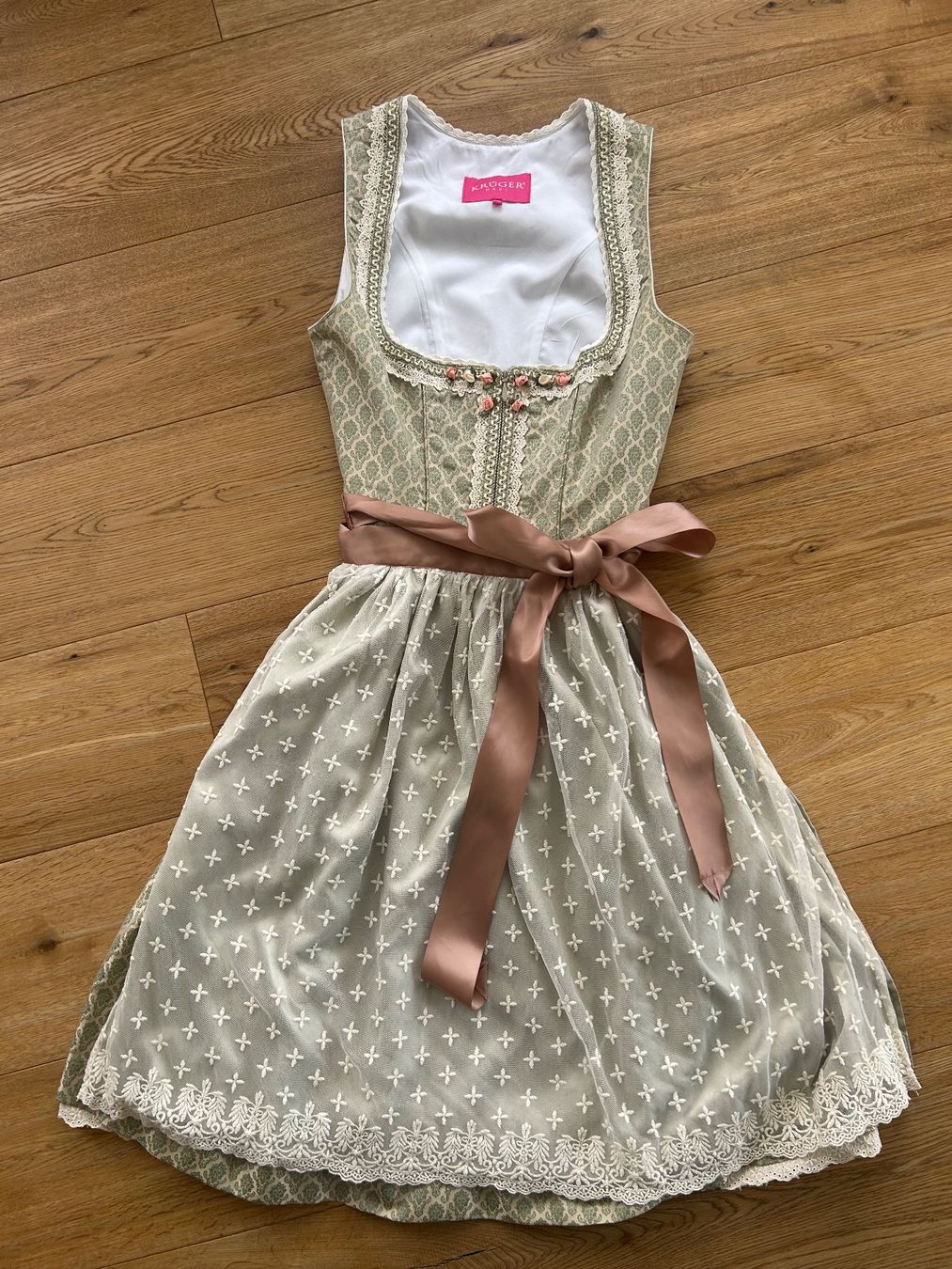 Krüger Robes: Dirndl – D'occasion à Aarau Rohr par mel_5smb