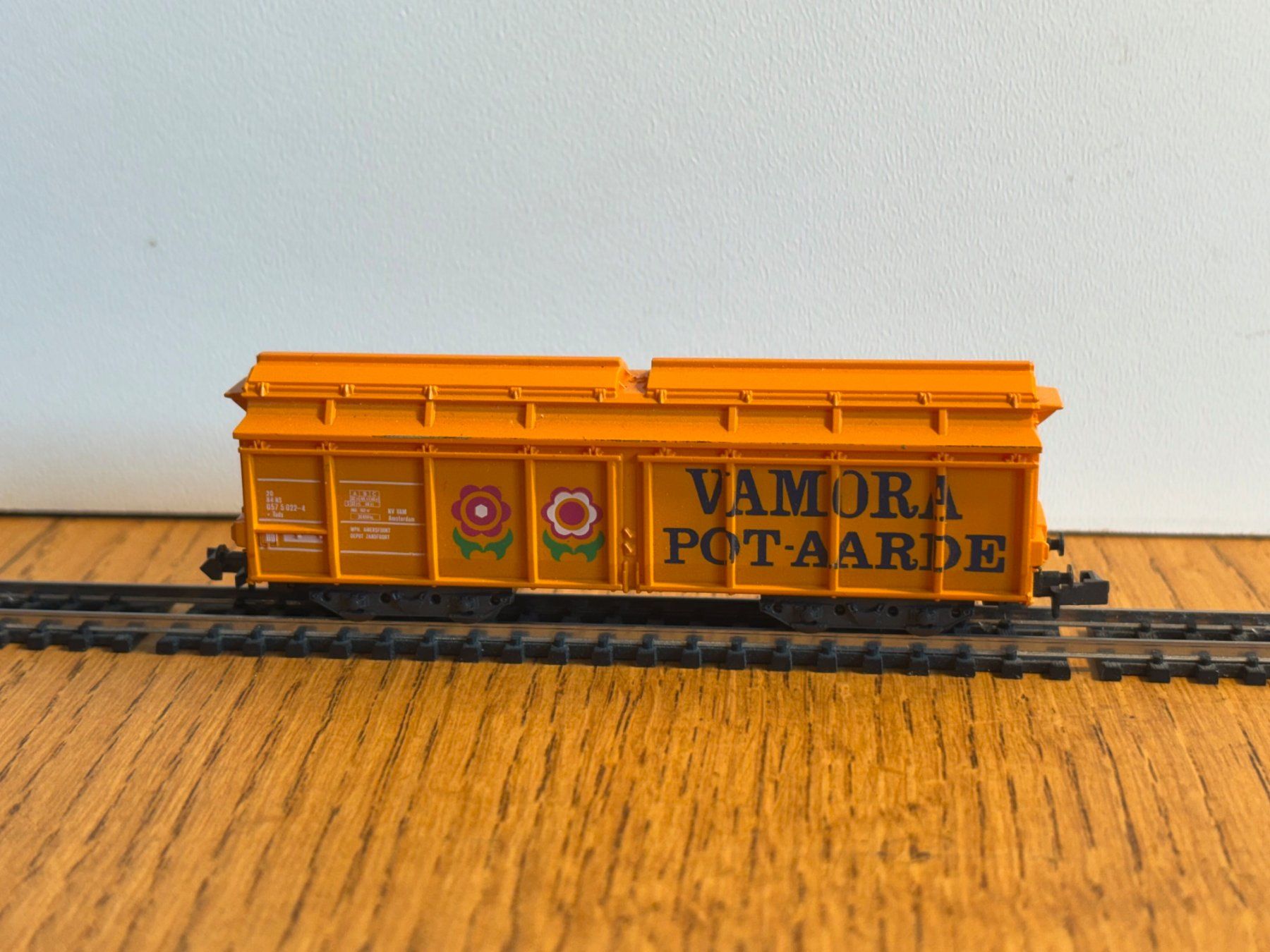 Modellini di ferrovie: e1639: Güterwagen (Spur N) – Usato da Birsfelden venduto da Birs_25 1