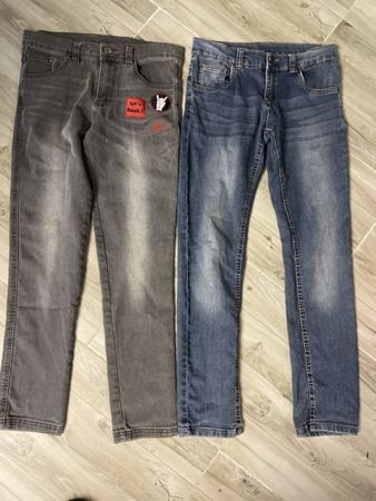 2 Jungen stretch Jeans  Set grau neu und blau Gr.146/152