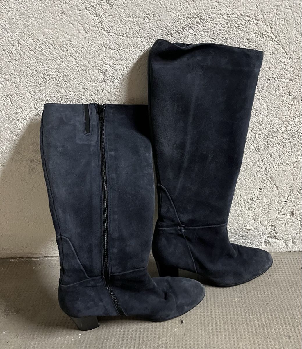 Scarpe da donna: Bottes en daim (bleu) – Usato da St-Prex venduto da SoLu21 1