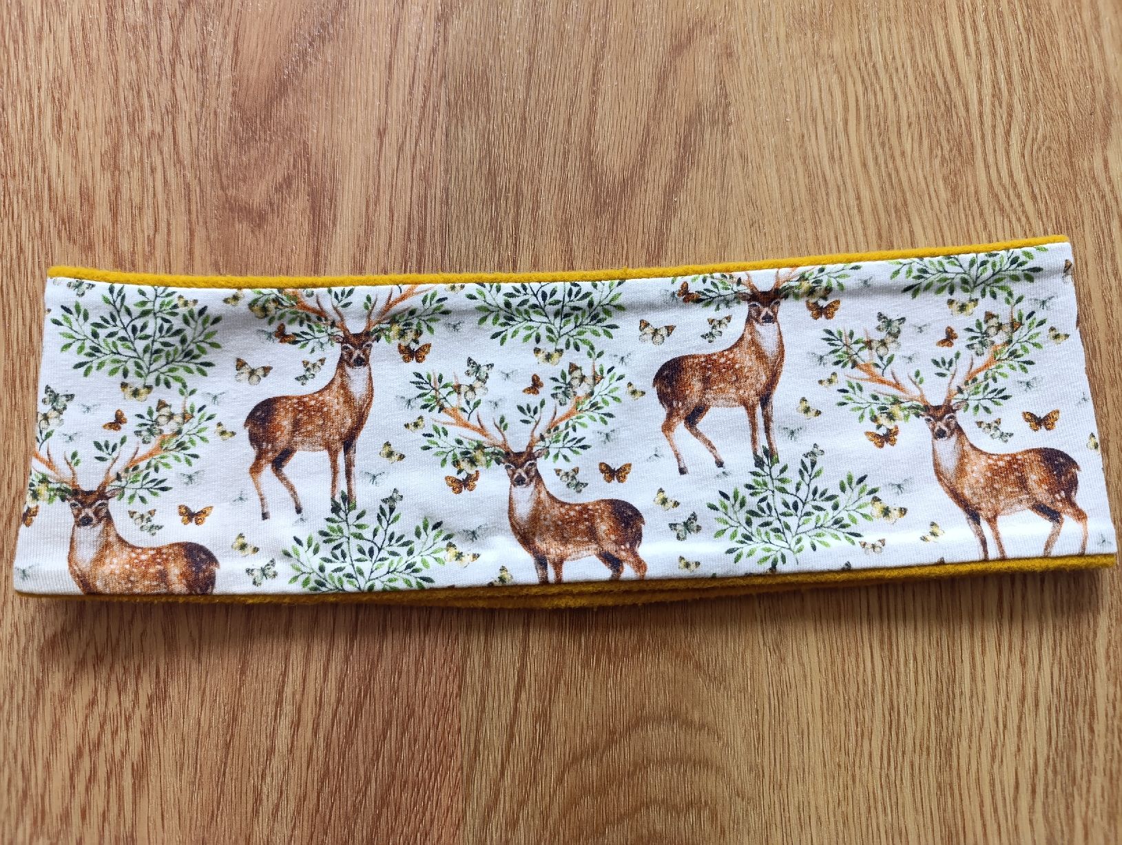 Copricapi, berretti & cappellini: Stirnband mit Hirschen – Usato da Stans venduto da Shidochir