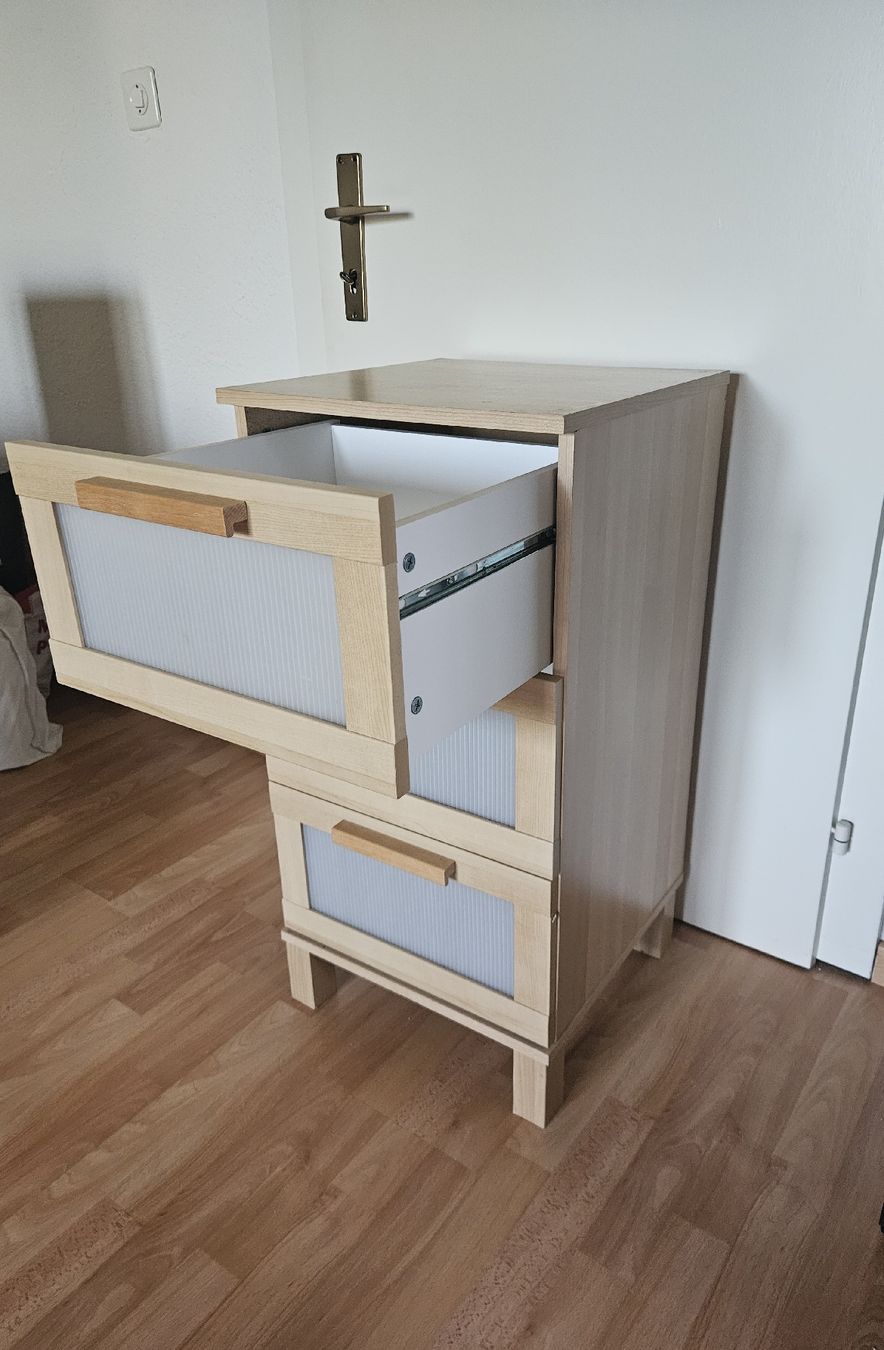 Kommoden: Kommode mit 3 Schubladen – Gebraucht aus Ebikon von SecondChance_byM 2