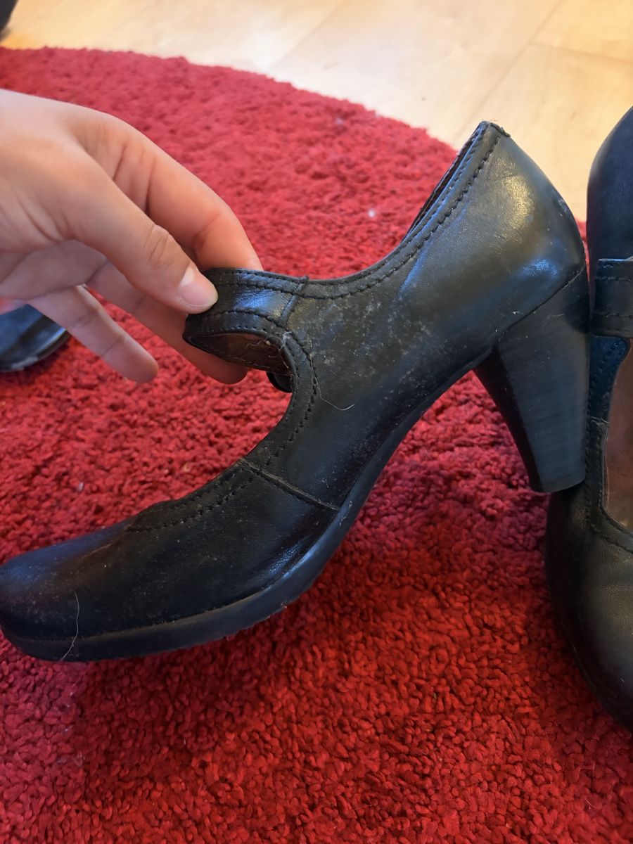 Scarpe da donna: Mary Jane à talon  – Usato da Lavigny venduto da Lea_9rxv 2