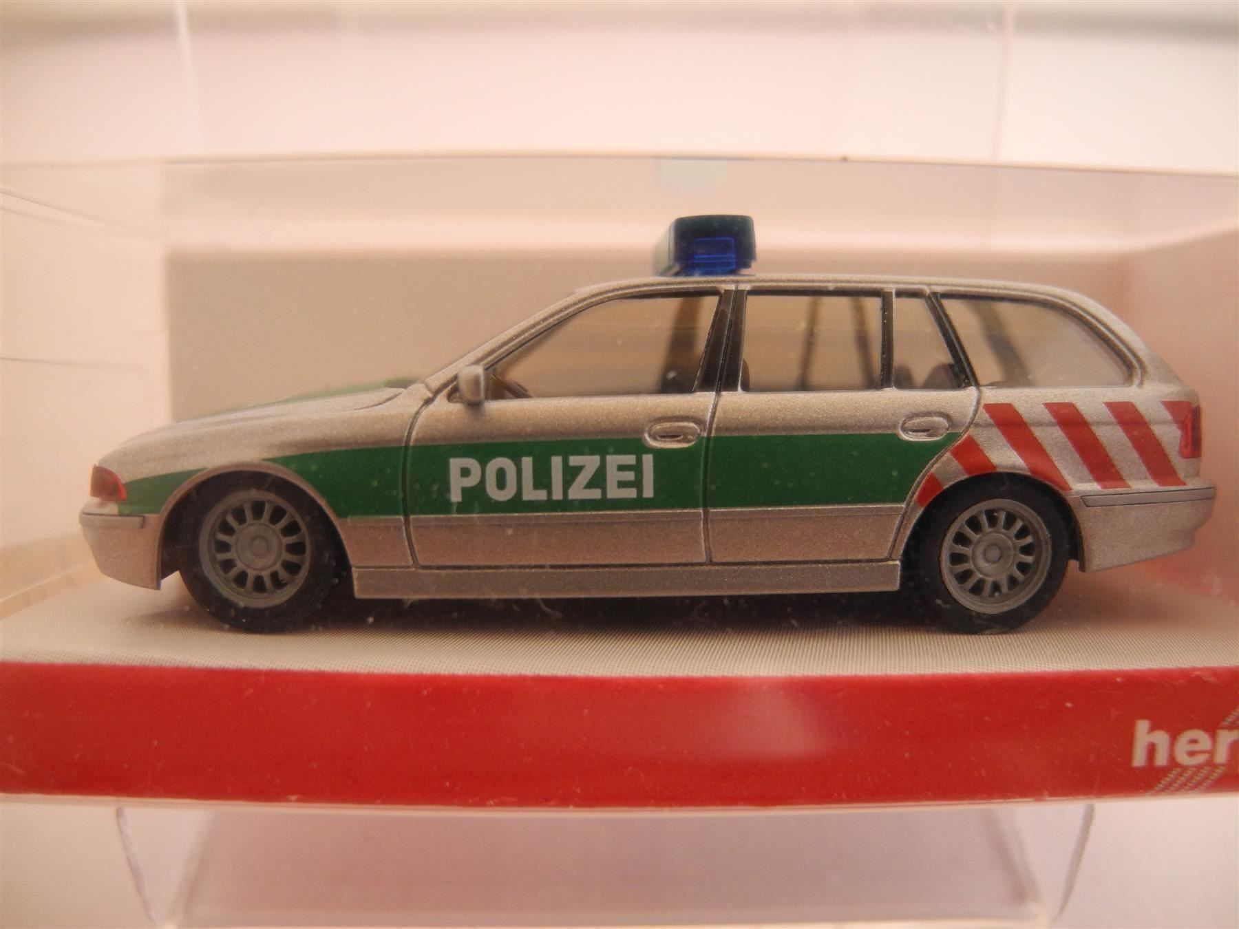 Herpa Modellini d'auto: Herpa 046381 "Autobahnpolizei", Nr. u69 – Nuovo e nell'imballaggio originale da Kottwil venduto da Crazyrolf 1