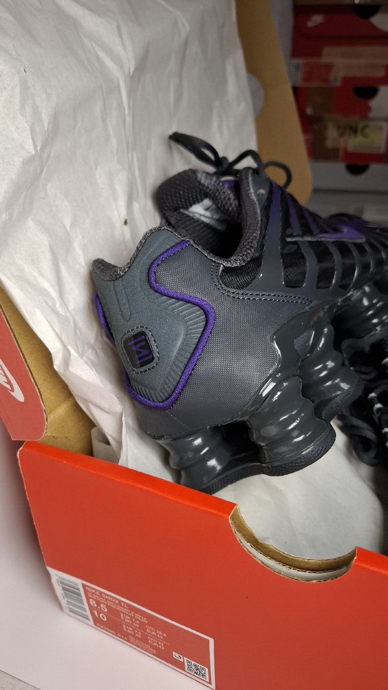 Nike Scarpe da uomo: Shox Tl Black Purple  – Nuovo e nell'imballaggio originale da Le Landeron venduto da rue_k9kg 2