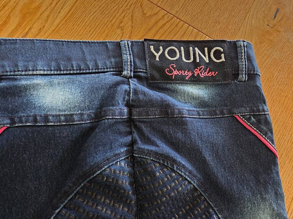Pantaloni: Jeans-Reithose Grösse 164 – Usato da Dinhard venduto da Xspark 3
