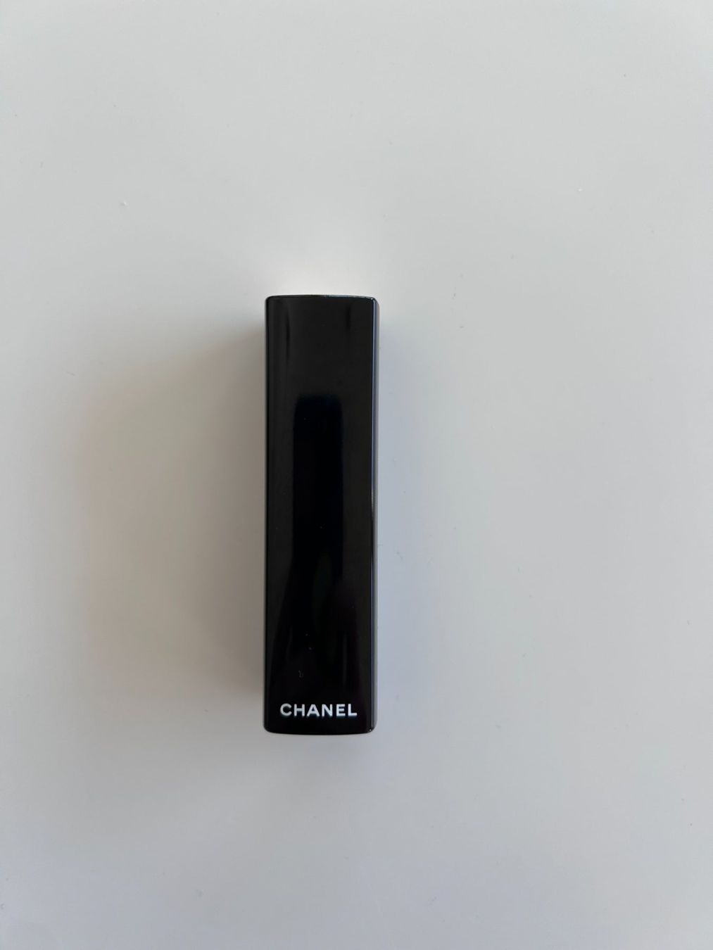 Chanel Make-up: Chanel Rouge Allure Lippenstift 99 Pirate – Usato da St. Gallen venduto da look-twice 2