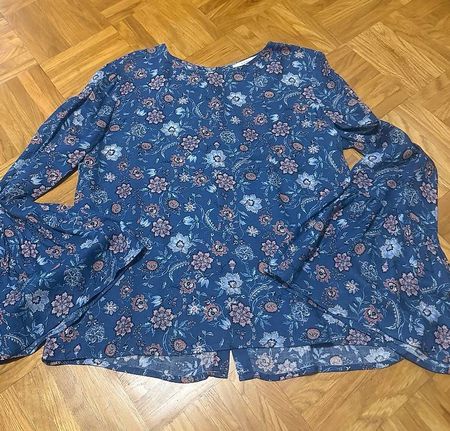 Blouse Esprit fleurie taille S 100% viscose