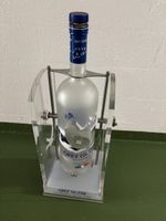 Grey Goose 4.5L XXL Flasche mit  Flaschenhalterung