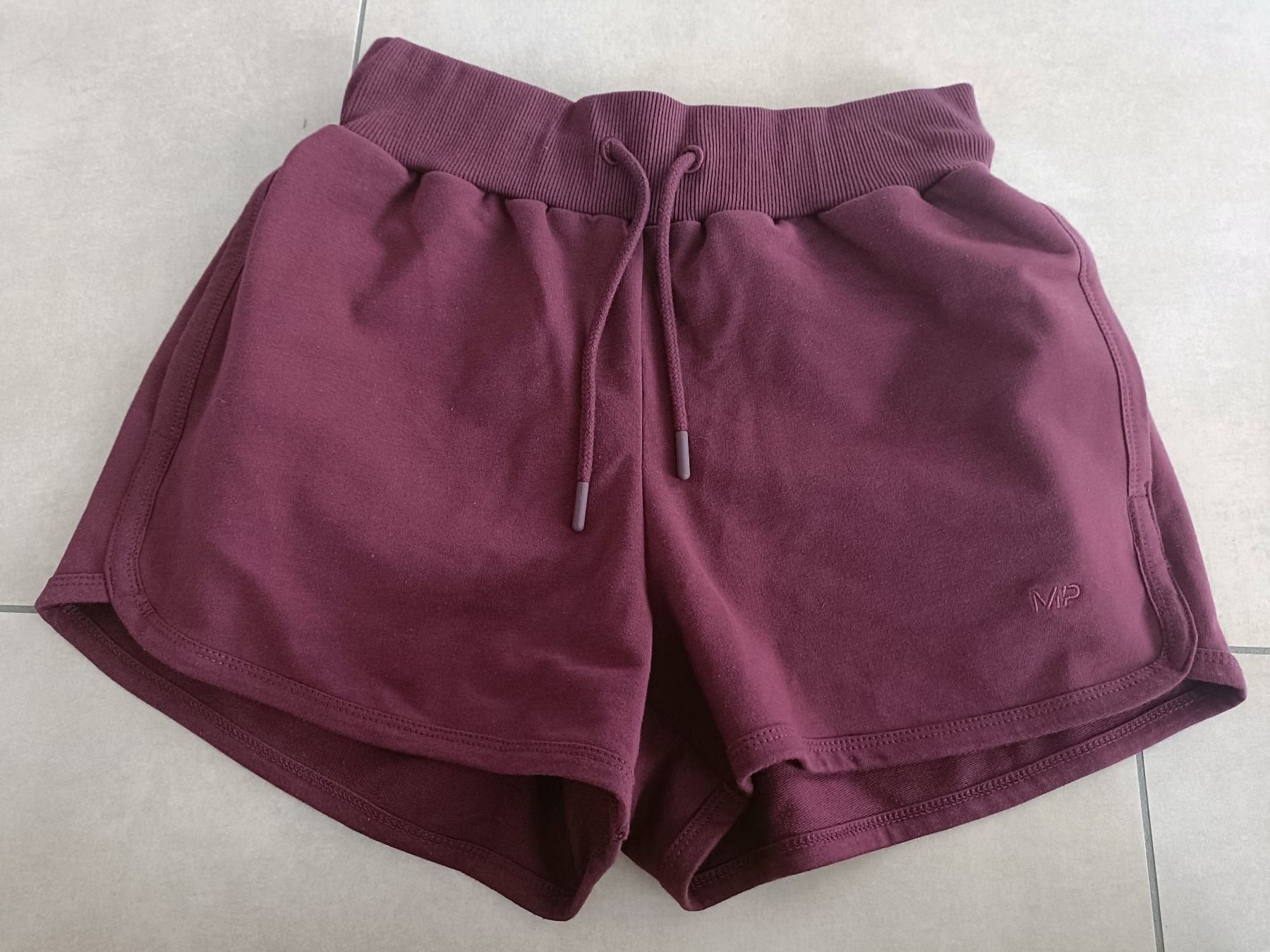 Pantaloni: Damen Shorts - Grösse M – Nuovo e nell'imballaggio originale da Rickenbach b. Wil venduto da VeryLovelyThings