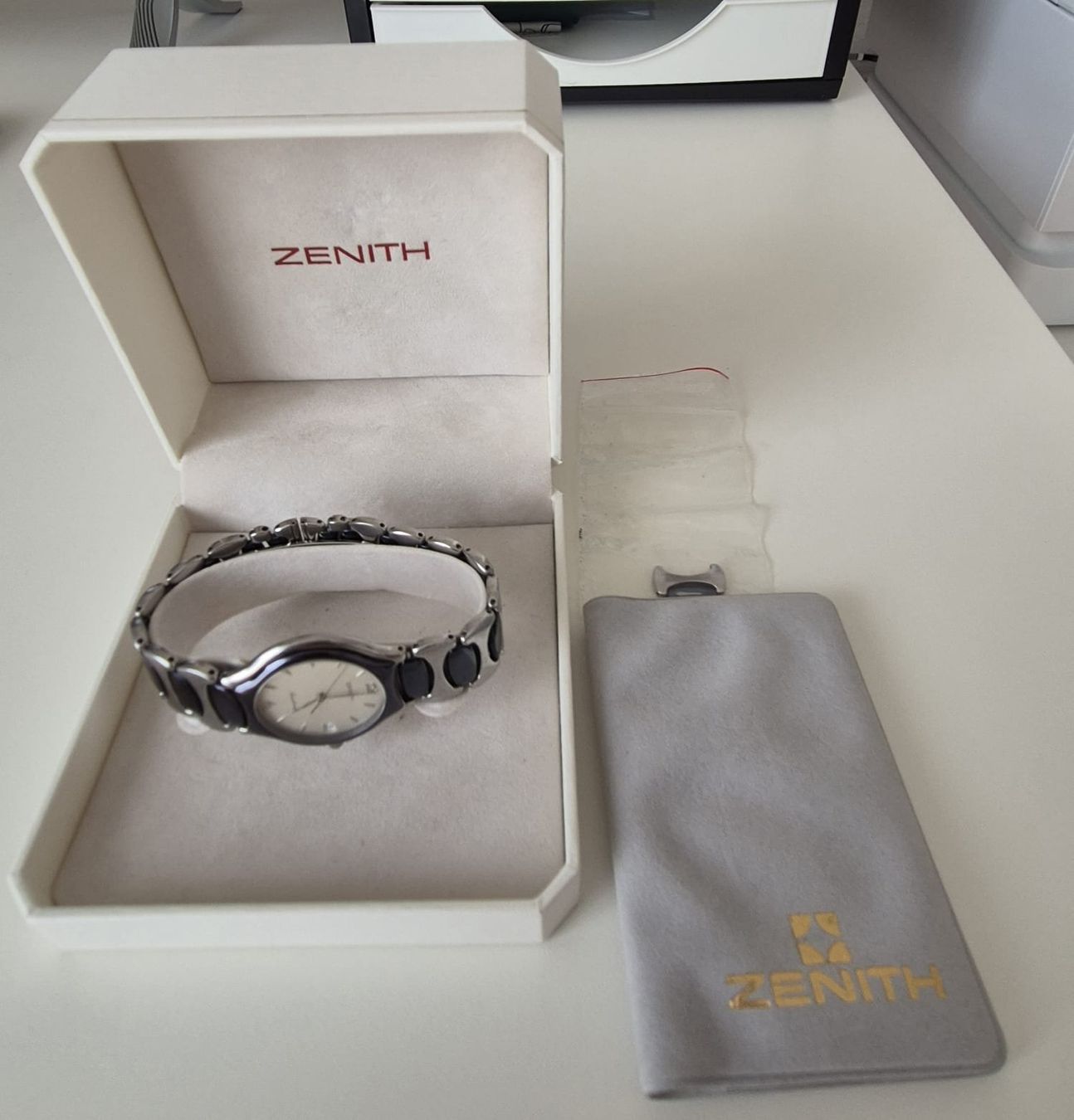 Zenith Orologi: Zenith Academy - Herrenuhr – Usato da Aadorf venduto da Ortofos 1