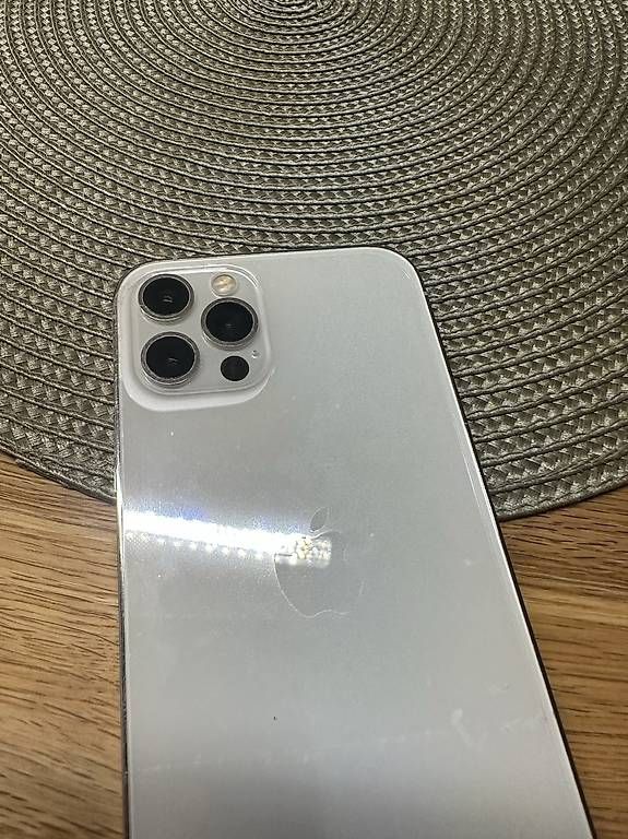 Apple Portables: Apple iPhone 12 pro, 256gb, weiss – D'occasion à Bülach par Messo 2