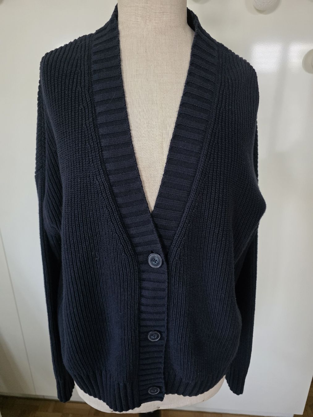 Jacken: Baumwoll Strickjacke – Neu (gemäss Beschreibung) aus Rüti ZH von car_gl78