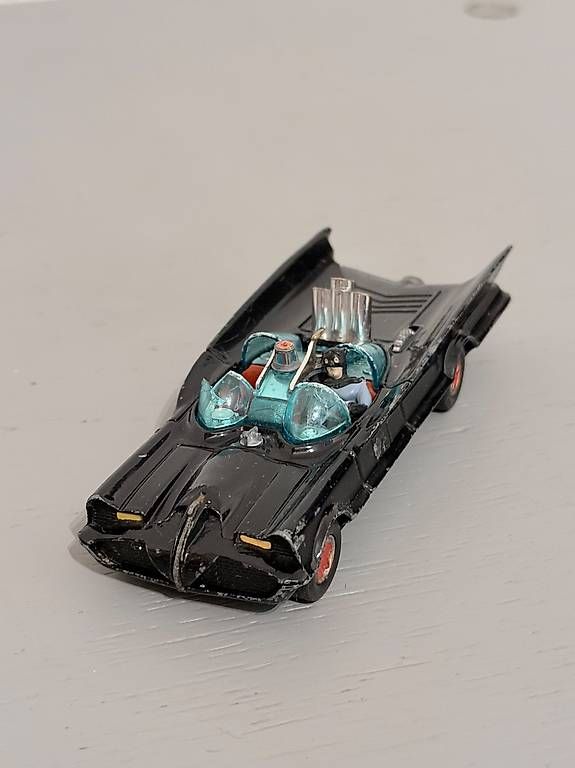 Modellini d'auto: Corgi Toys BATMOBILE  1976 – Usato da Thônex venduto da Fred_1973