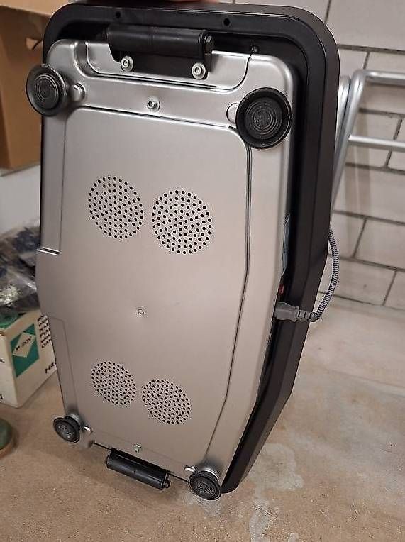Vélos d'appartement: Thermofit Vibrationsplatte – D'occasion à Herisau par Designreich 1