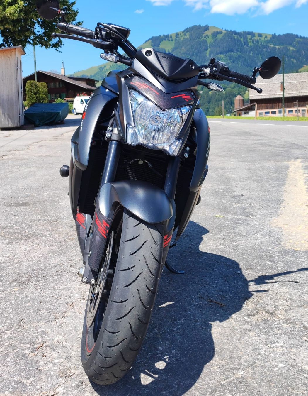 Suzuki Strada: Suzuki GSX-S1000 – Usato da Muri b. Bern venduto da Akainured 5