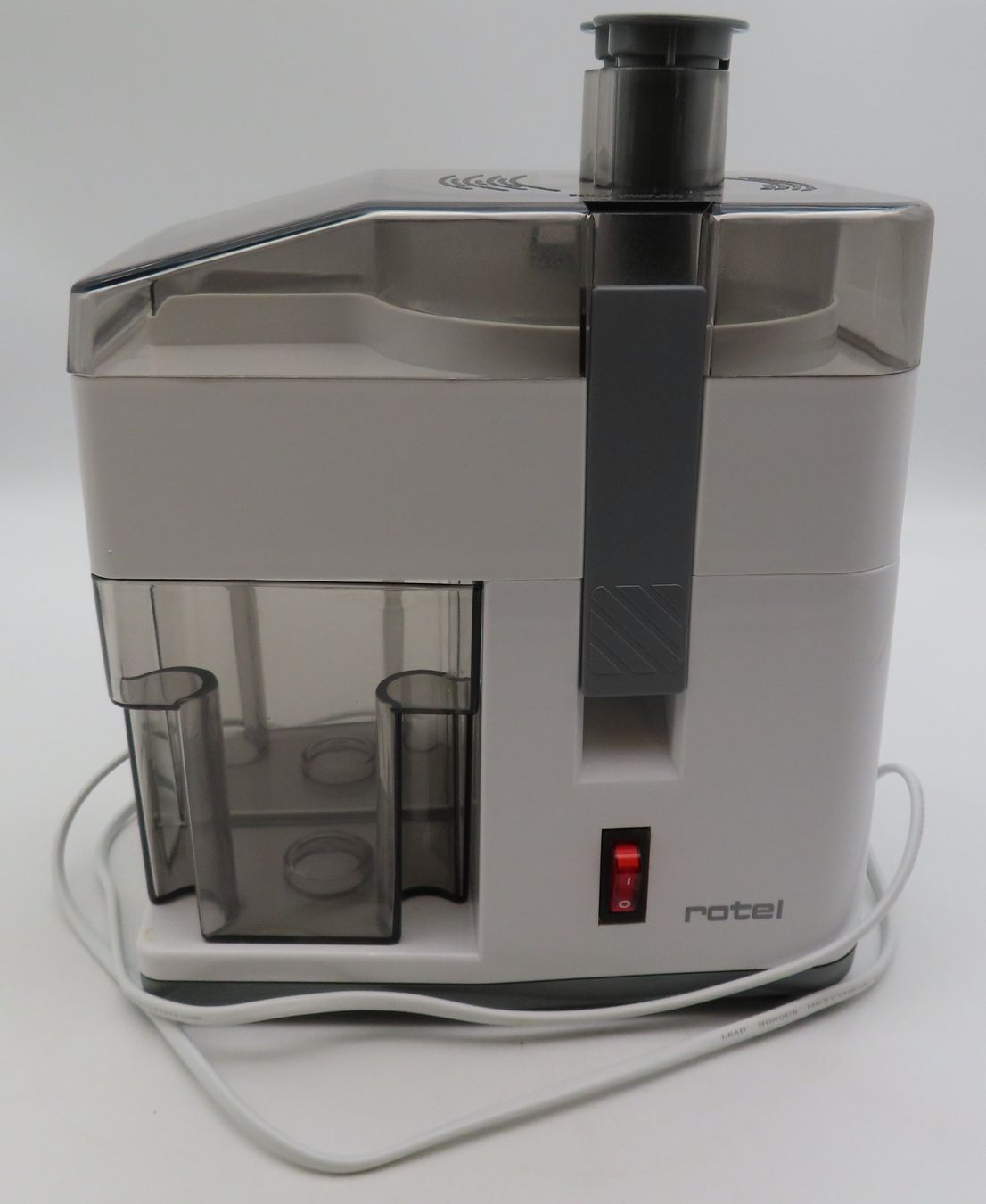Rotel Elettrodomestici da cucina: Rotel Frischsaft-Automat – Usato da Reinach BL venduto da WBZ-Flohmarkt 2