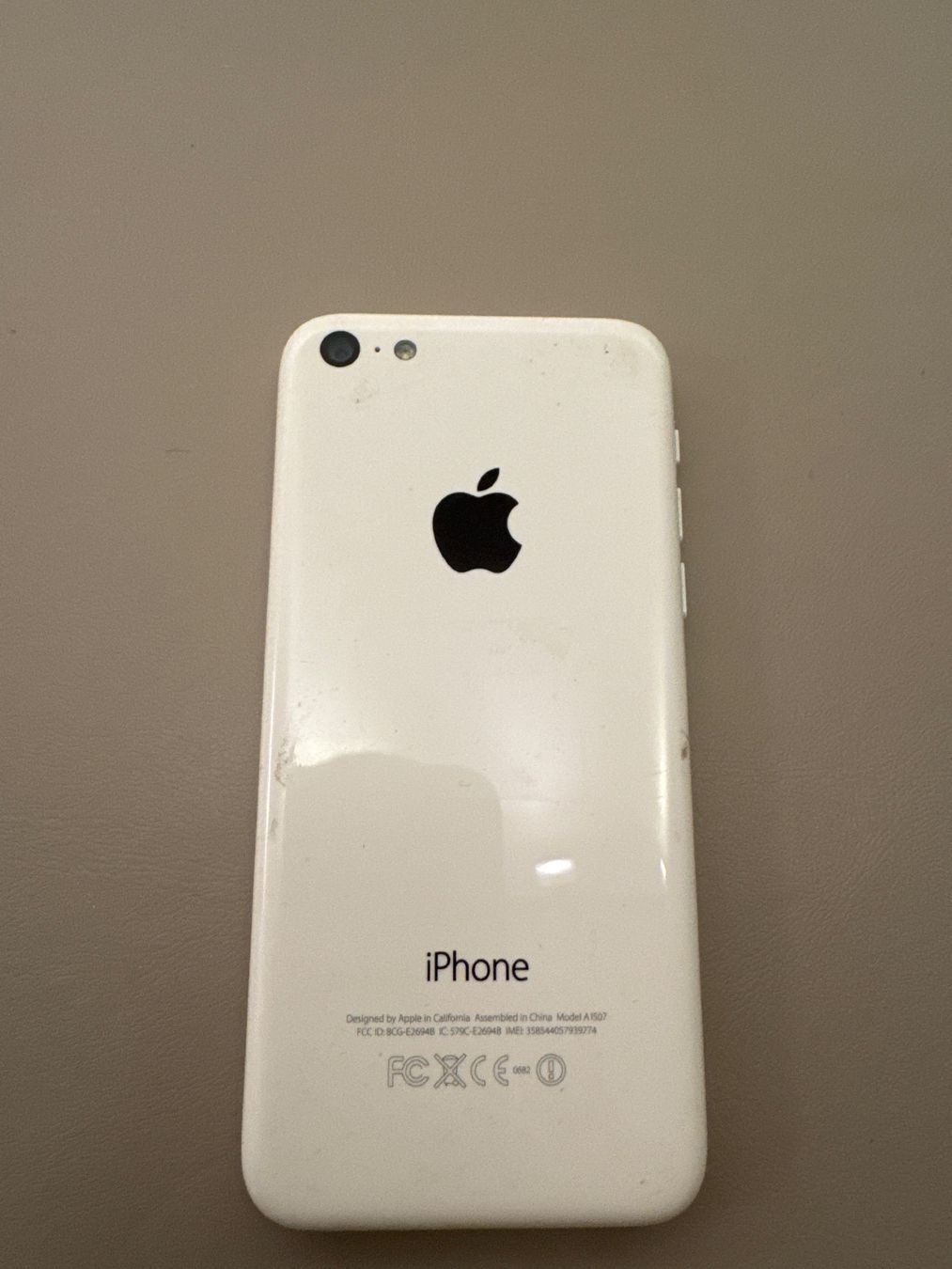 Apple Portables: iPhone 5C – Défectueux à Adliswil par Busys 1