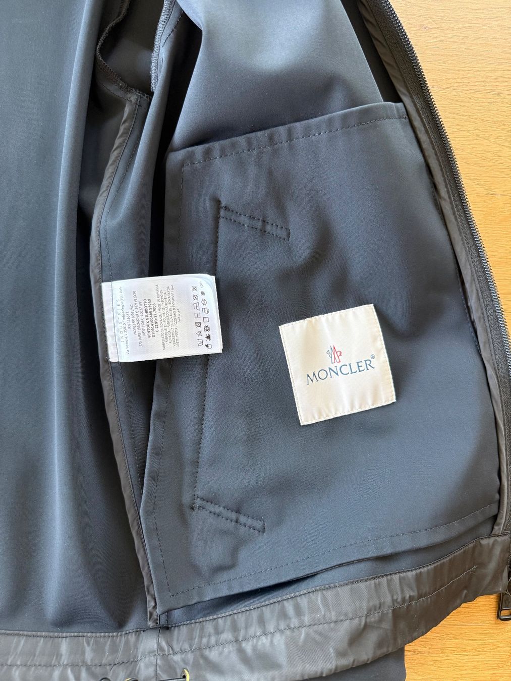 Moncler Giacche: MONCLER JACKE – Usato da Rorschach venduto da 5TORO5 5