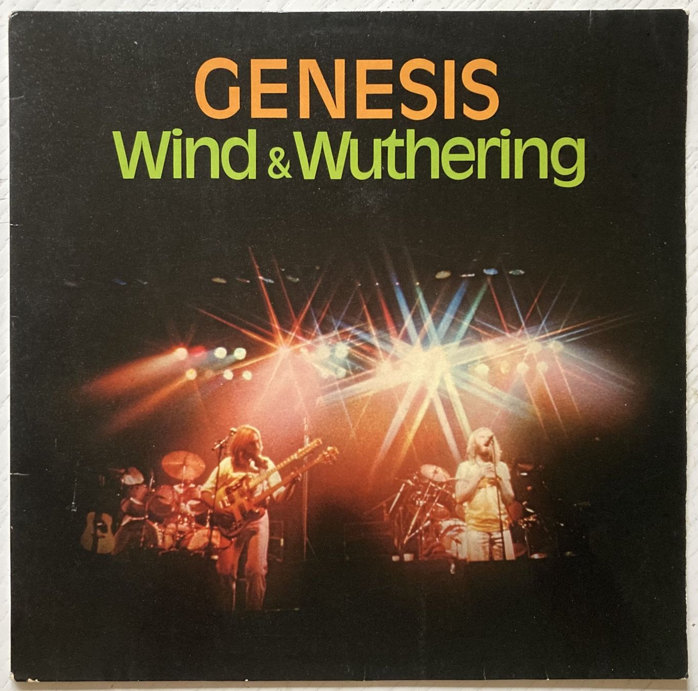 Dischi in vinile: GENESIS - WIND & WUTHERING – Usato da Bottens venduto da hotter-than-hell