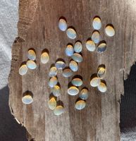 30 Stk  Cabochons Opal echt winzig neu   oval 5x7mm  solid