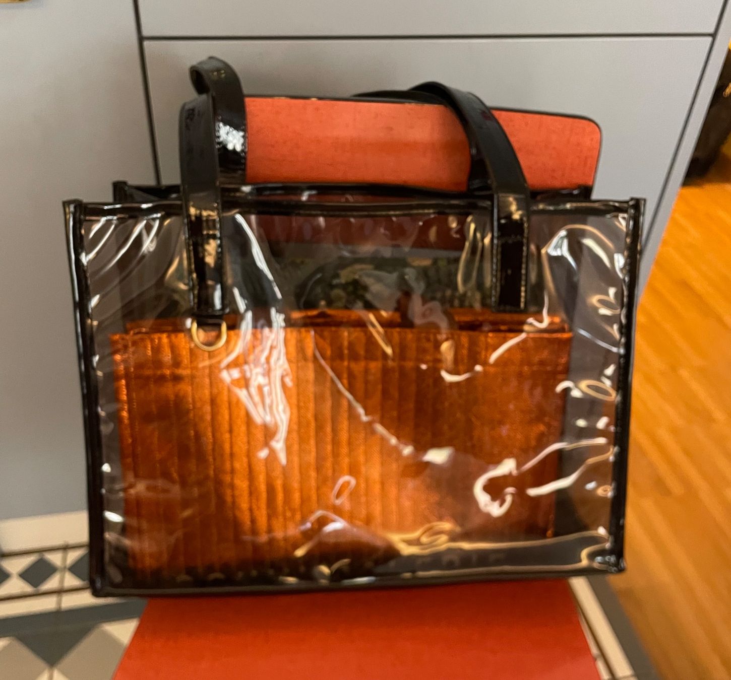 Borse da donna: Strandtasche wasserfest schwarz transparent – Usato da Zürich venduto da Pudelkerne 2