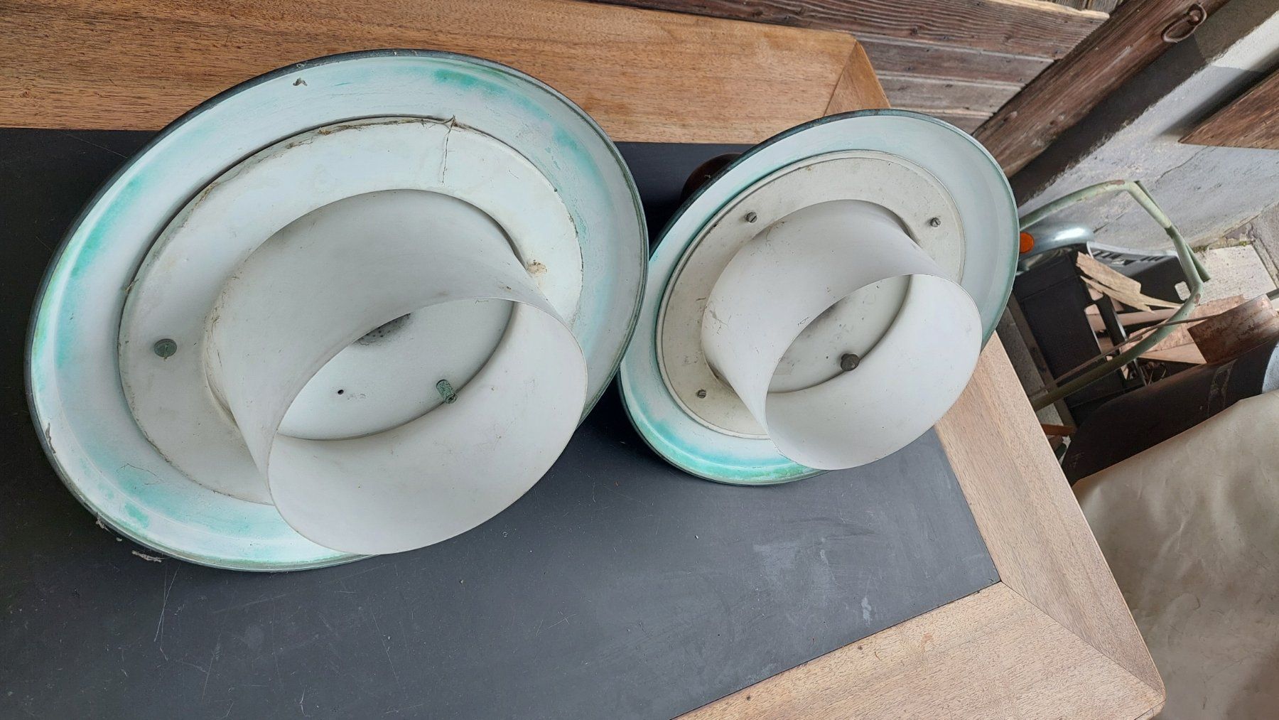 Lampade: Strassenlampe / Industrielampe BAG Turgi – Usato da Othmarsingen venduto da Lanz05 2