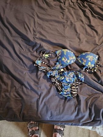 Bikini 